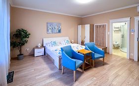 Camille Apartmanhouse